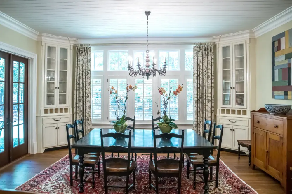 Beautiful window treatments perfect the style in your home